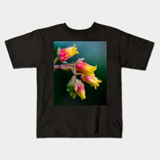 FLOWERS, NATURE’S Fashion Models Kids T-Shirt